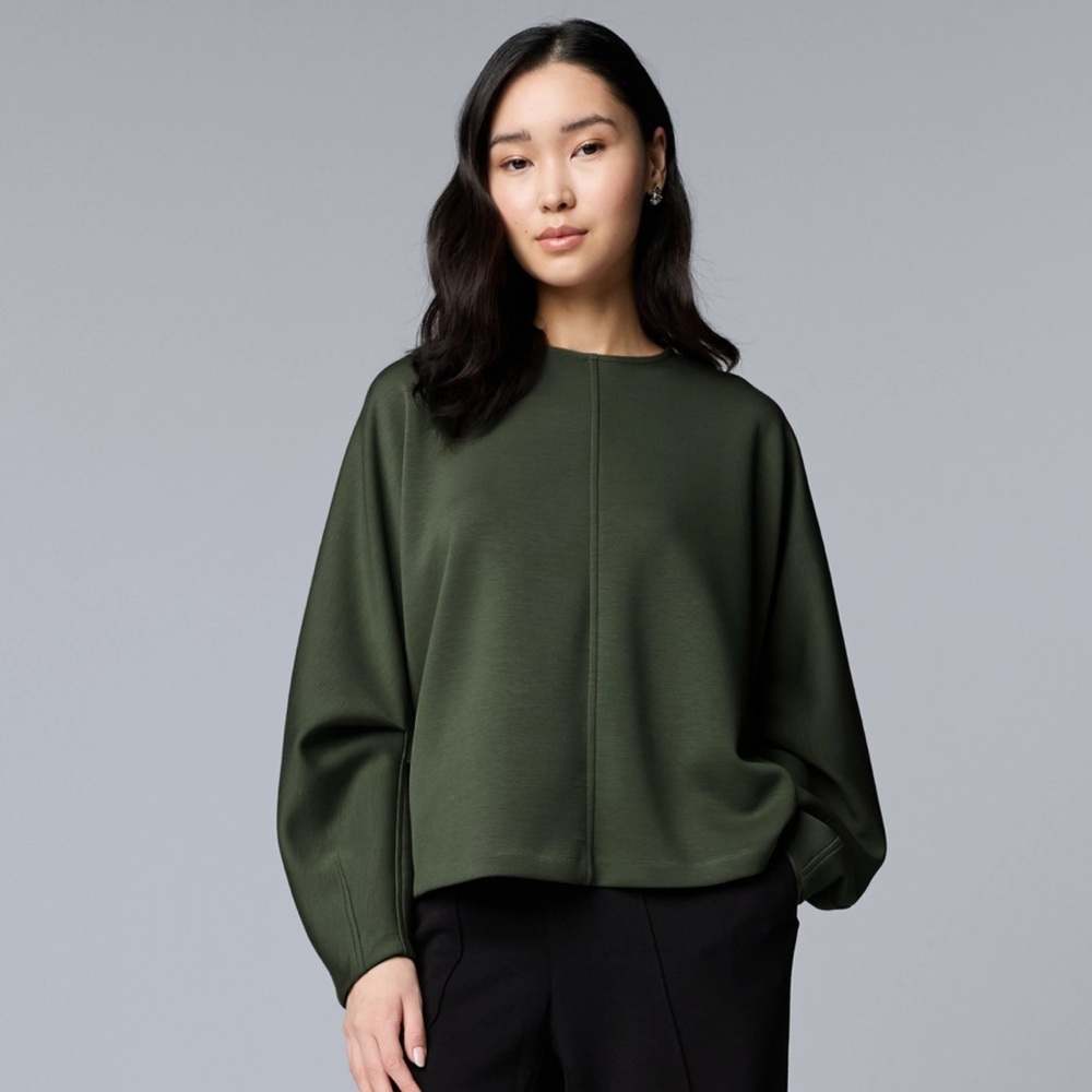 NWOT Simply Vera Vera Wang Dark Green Rayon Sweatshirt